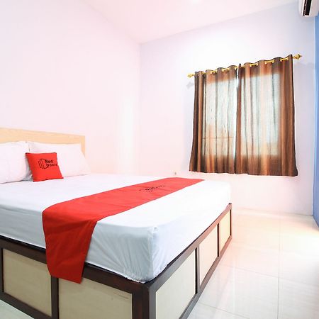 Reddoorz Plus Near Lippo Plaza Jogjakarta Yogyakarta Exteriör bild
