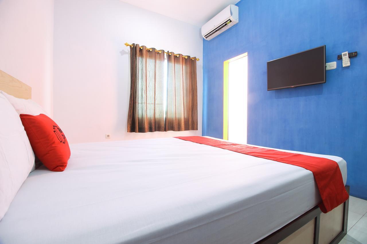 Reddoorz Plus Near Lippo Plaza Jogjakarta Yogyakarta Exteriör bild