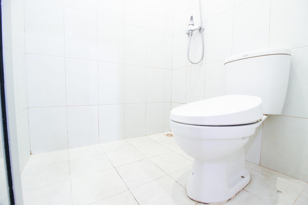 Reddoorz Plus Near Lippo Plaza Jogjakarta Yogyakarta Exteriör bild